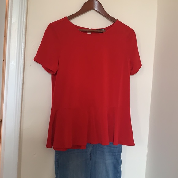 Express peplum top - Picture 2 of 4